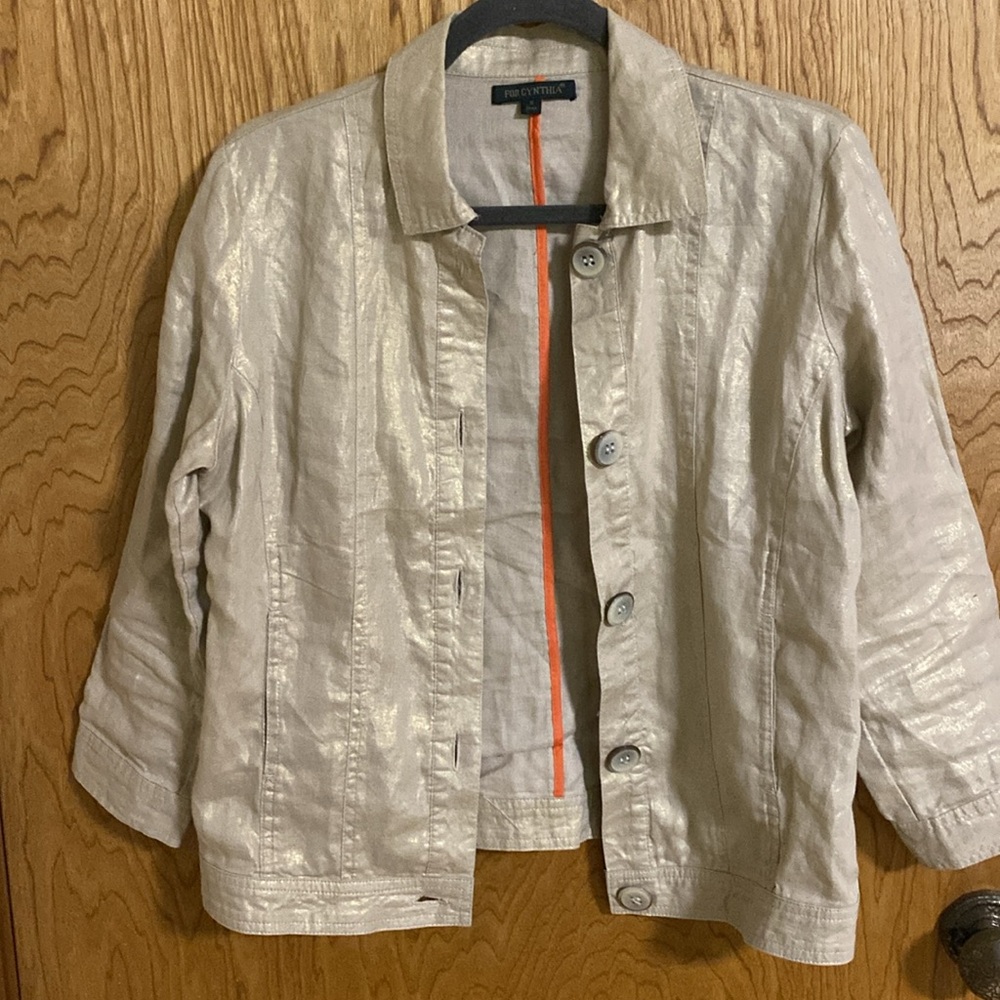 For Cynthia Small 100% Linen Jacket Small Button up Color is Tan